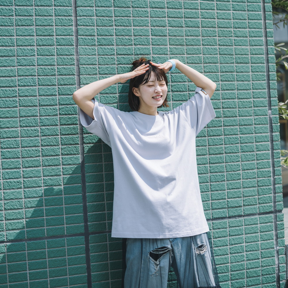 【Limited】マーブル刺繍ロゴTシャツ [フロストパープル]