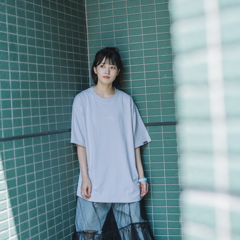 【Limited】マーブル刺繍ロゴTシャツ [フロストパープル]