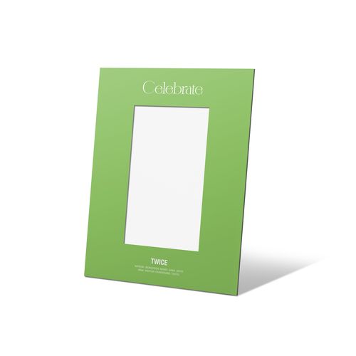 「Celebrate」JEONGYEON盤