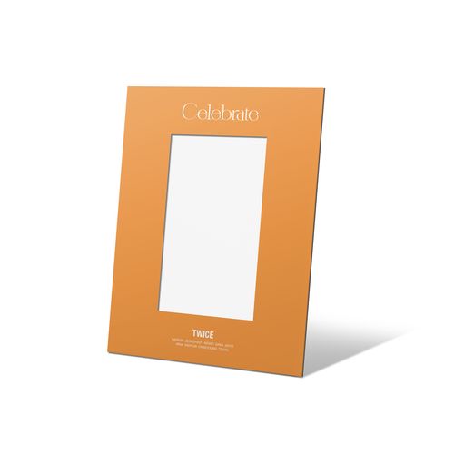 「Celebrate」JIHYO盤