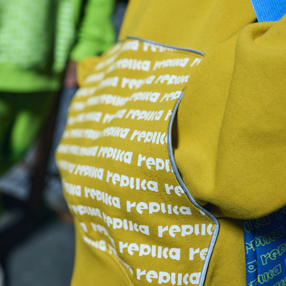 Logo Hoodie “replica ZERO”[Mustard]