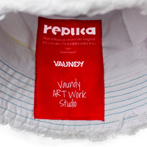 “replica” of Bucket Hat