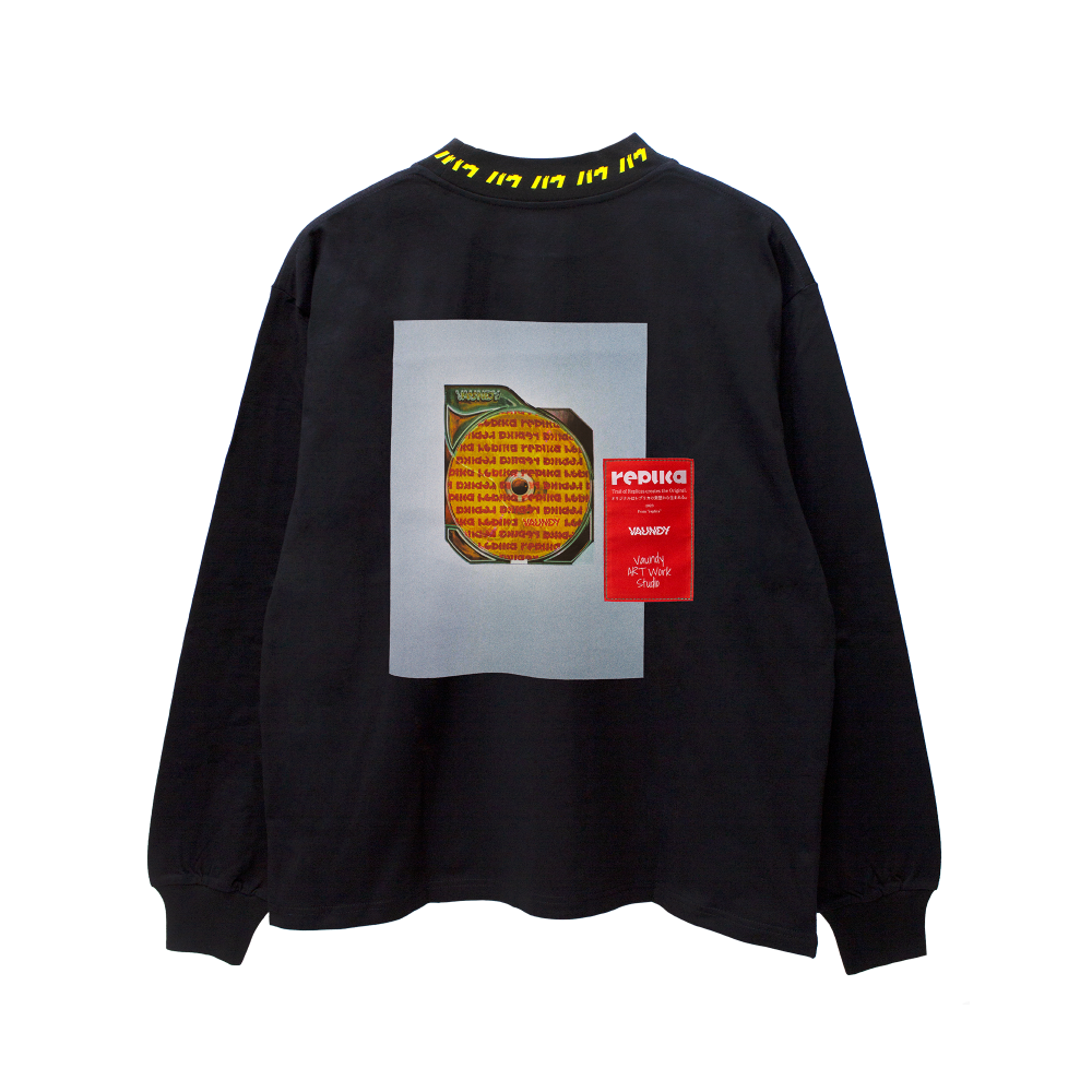 “replica” of Long Sleeve T-shirt [Black]