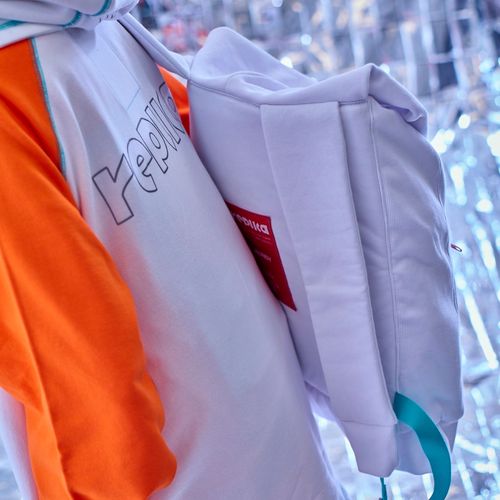 “replica” of Hoodie Rucksack