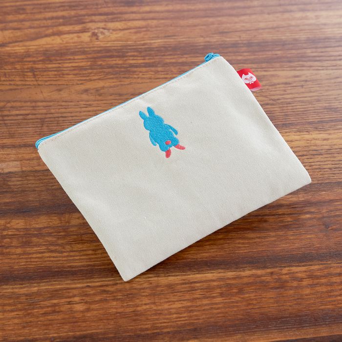 「月と猫のダンス」再び踊る動物ポーチ