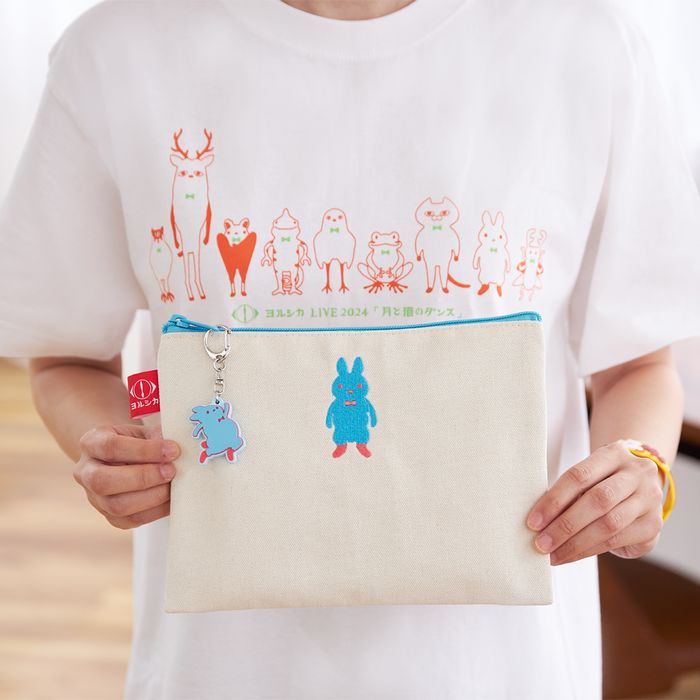 「月と猫のダンス」再び踊る動物ポーチ