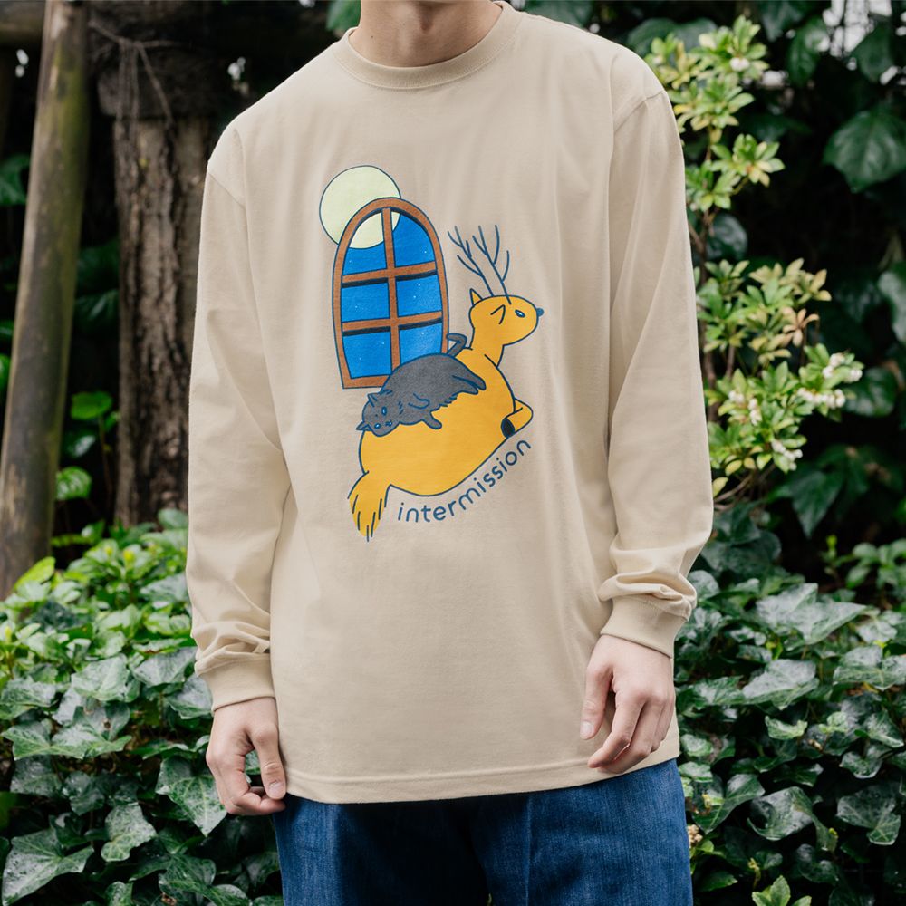 suisデザイン「月と猫のダンス(踊らない)」ロングTシャツ〈しっく〉