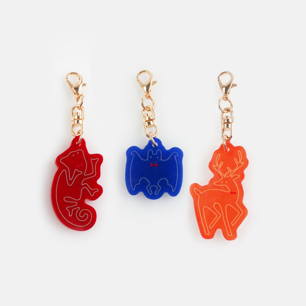 「月と猫のダンス」踊る動物ランダムキーホルダーパーツ