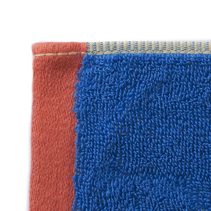 盗作再演 ジャガードタオル