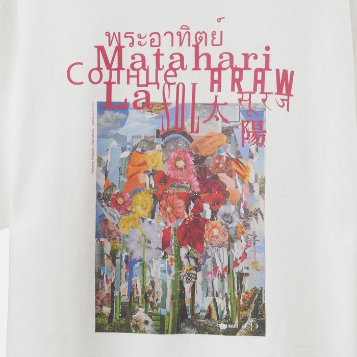 商品詳細ページ | ヨルシカ official store | 太陽:花コラージュ Tシャツ