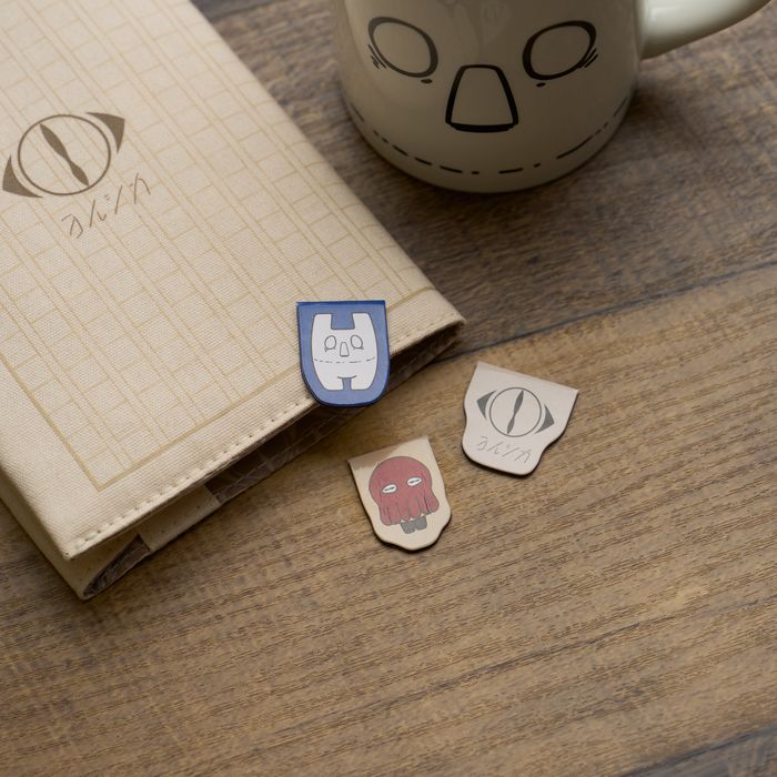 一人称 マグネットしおり付きブックカバー